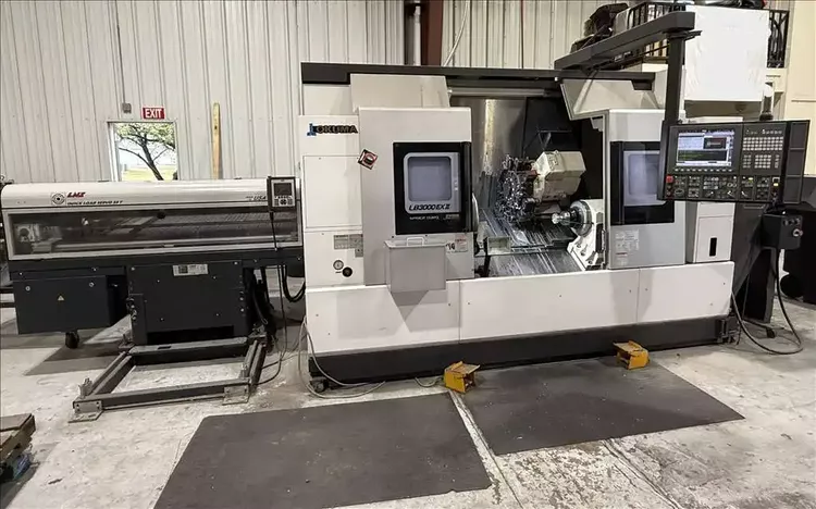 Okuma OSP-P300LA CNC Variable Speed Spaceturn LB3000EXII-MYW 800 4 Axis