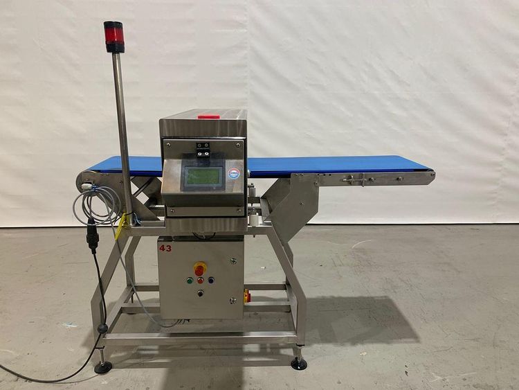 Cintex Sentry, Metal Detector