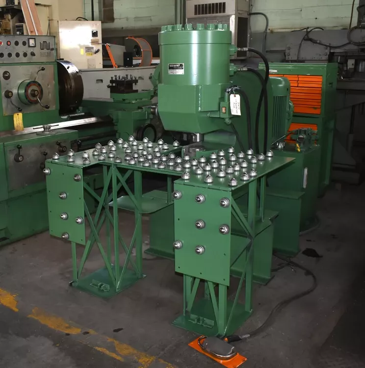 Whitney 817-333 Hydraulic Flange Punch Press 250 T