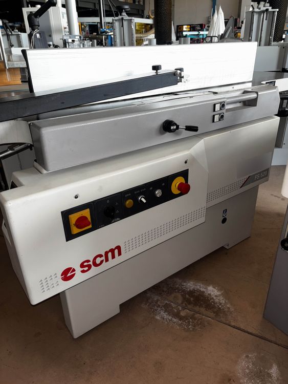 SCM FS520