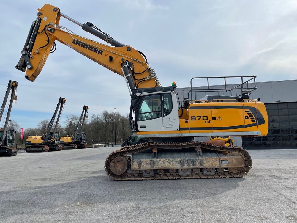 Liebherr 970 SME Tracked Excavator