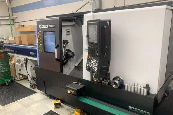 Doosan Fanuc CNC 6000 RPM LYNX 2100LSYB  5 Axis