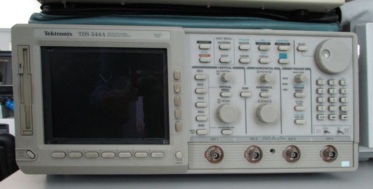 Tektronix TDS 544A
