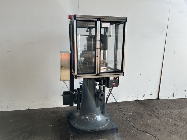 Manesty D3B Tablet press