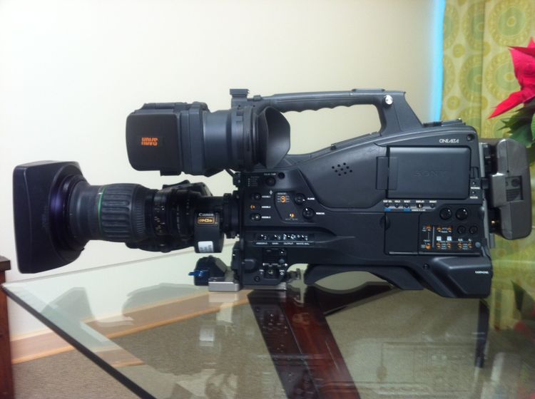 Sony PMW-500/HD02 XDCAM HD Solid State Camcorder