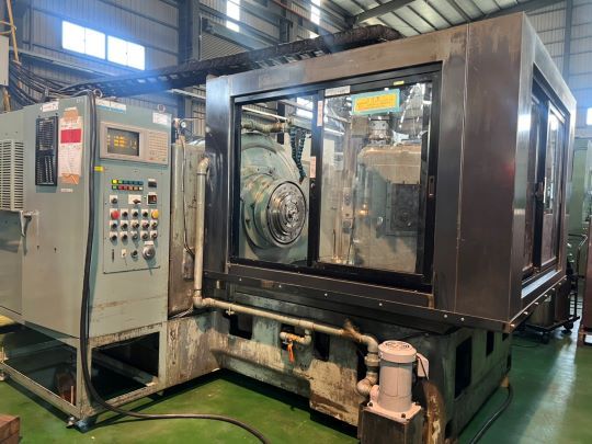 Gleason NO.116 (NC-TYPE) Variable Speed NC Hypoid Gear Generator