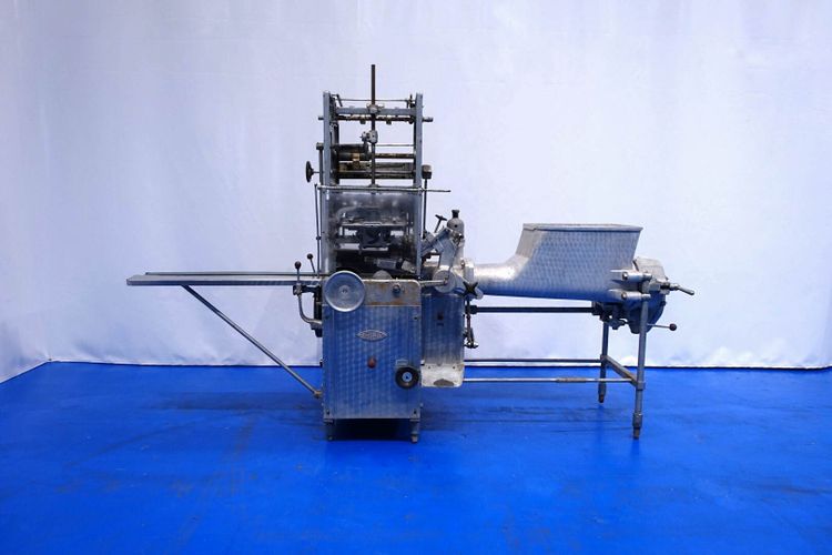 Benhil 8311  Fully automatic filling and wrapping machine