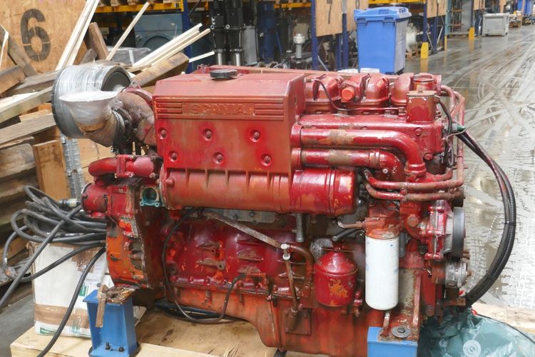 Scania DS12M Starter: 24V
