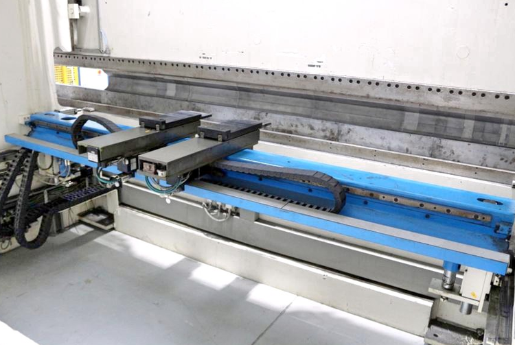 EHT VARIOPRESS 175-40-30 175 t