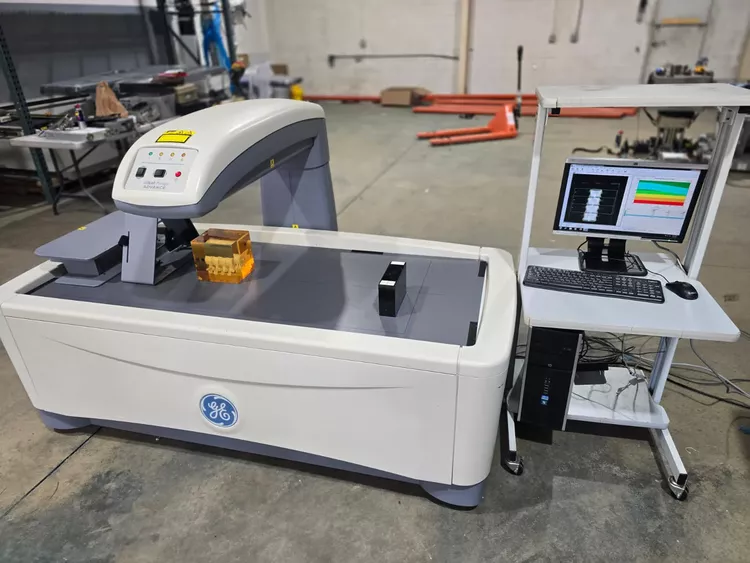 GE Lunar Prodigy Advance DXA Bone Densitometer