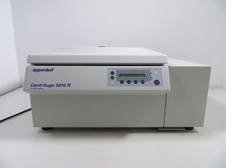 Eppendorf 5810R with S4104 Refrigerated Centrifuge with Rotor