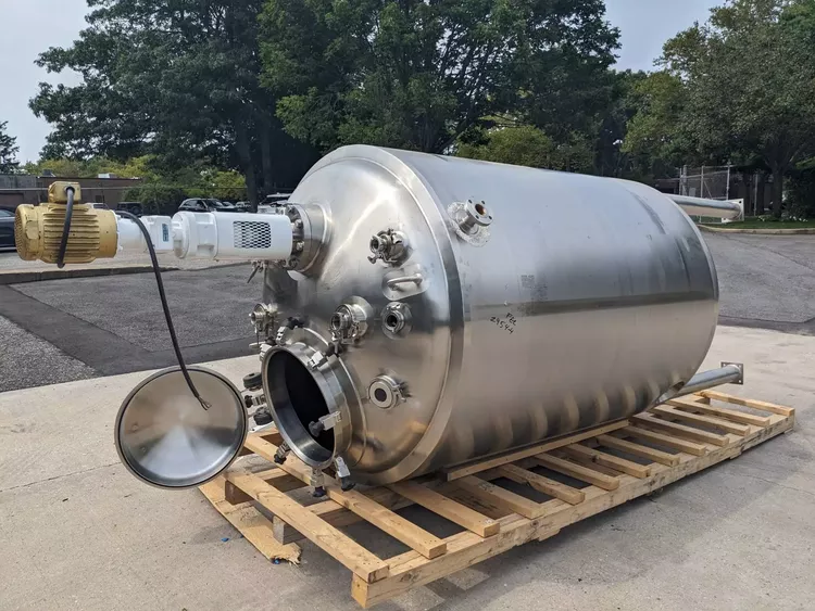 Walker 10-VP-5250 Stainless Steel Sanitary Jacketed Pressurized Reactor