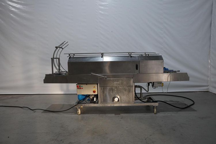 Cretel AWM-235B, Crate Washer
