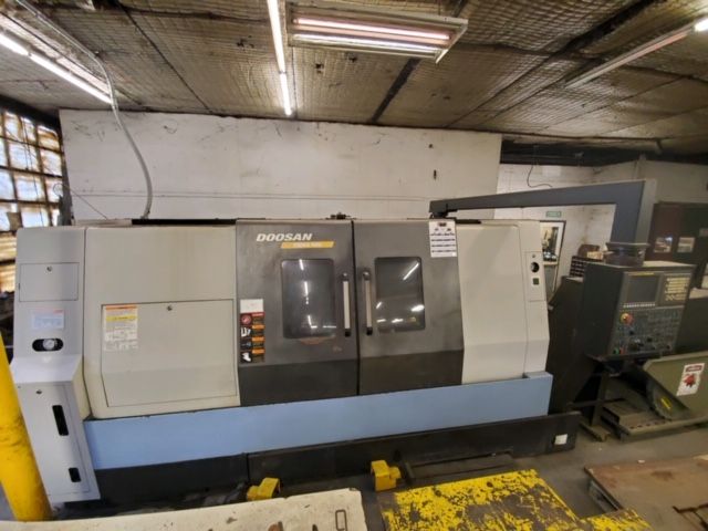 Doosan Fanuc Control Chuck Tool Presetter 12 Position Turret Chip 