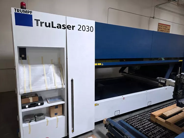 Trumpf TruLaser 2030 Fiber CNC CONTROL