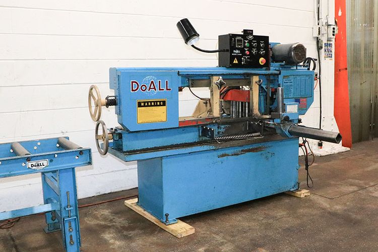 DoAll C-916-A HORIZONTAL BAND SAW Automatic