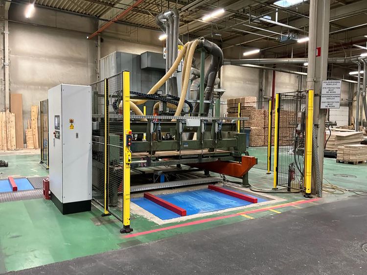 2 woodworking auctions Belgium