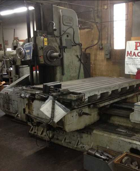Lucas 542B60 HORIZONTAL BORING MILL 5 in 1200 rpm (26 steps)