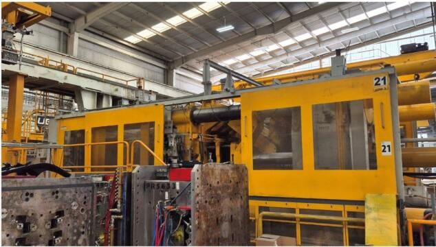 UBE 4000USW-450IMM 4000 T