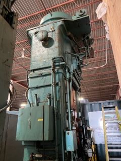 National 265, Screw Press Machine 1100 Tons Screw Press