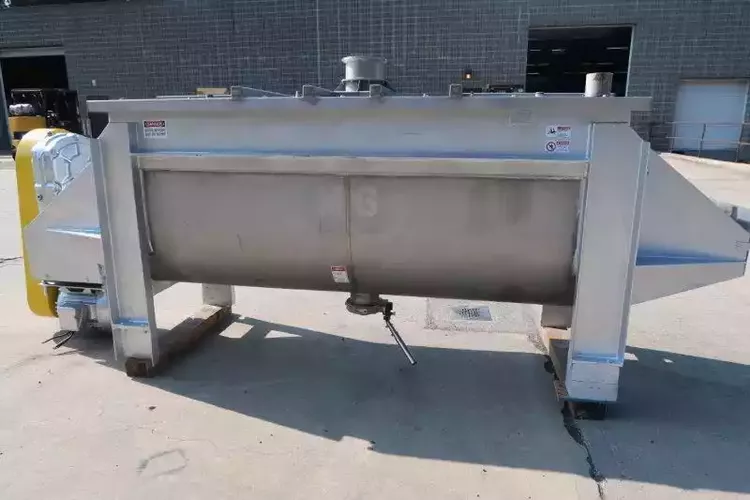 62 Cu.. Ft Double Ribbon Blender