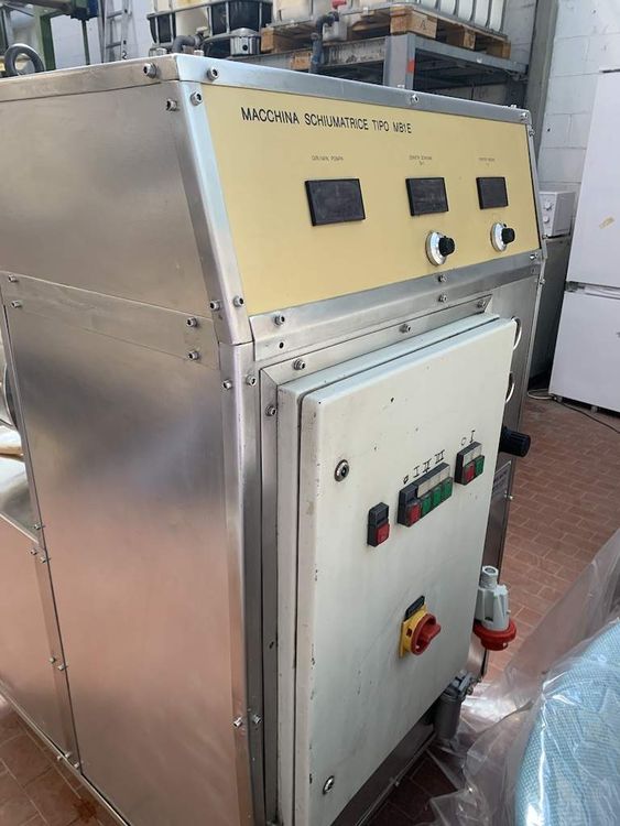 Bombi MB1-E Foaming machnine