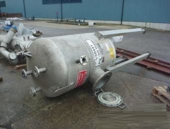 2 Ardeth 1,280 Litre Stainless Steel Pressure Vessel