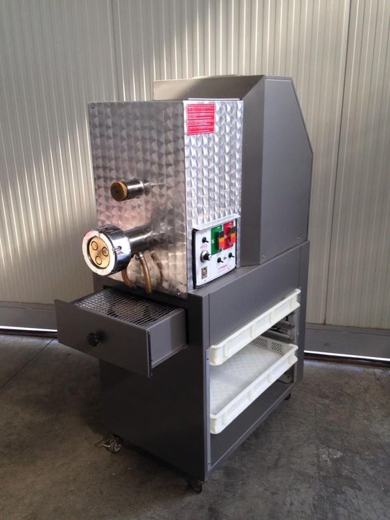 P/25 Pasta Press