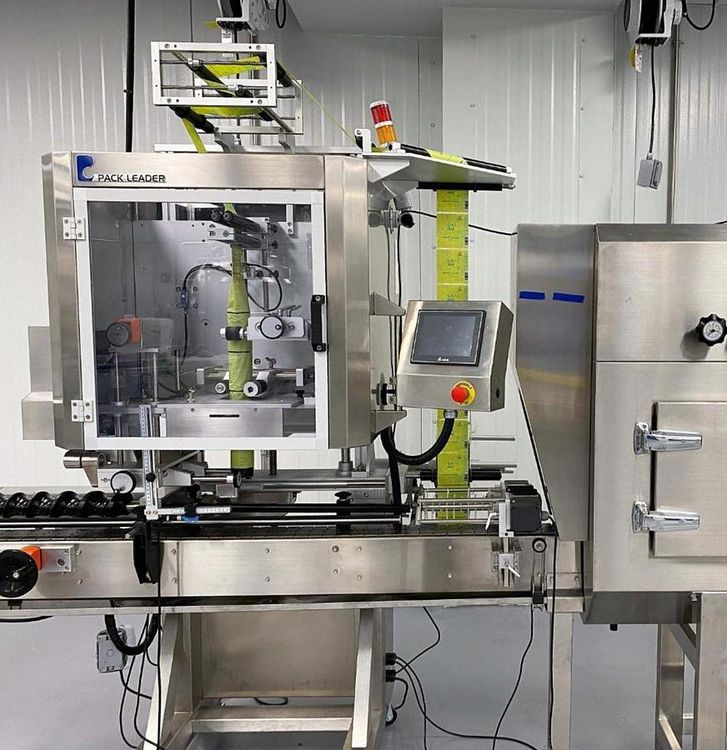 Pack Leader Machinery Inc. SL10, Shrink Sleeve labeling machine
