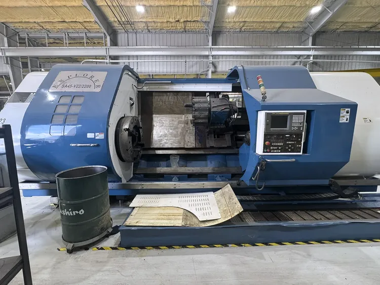Fanuc 18-T 300 rpm EXPLORER SA45-V22/2200 2 Axis