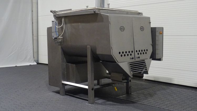 Karl Schnell 740 Ribbon Blender