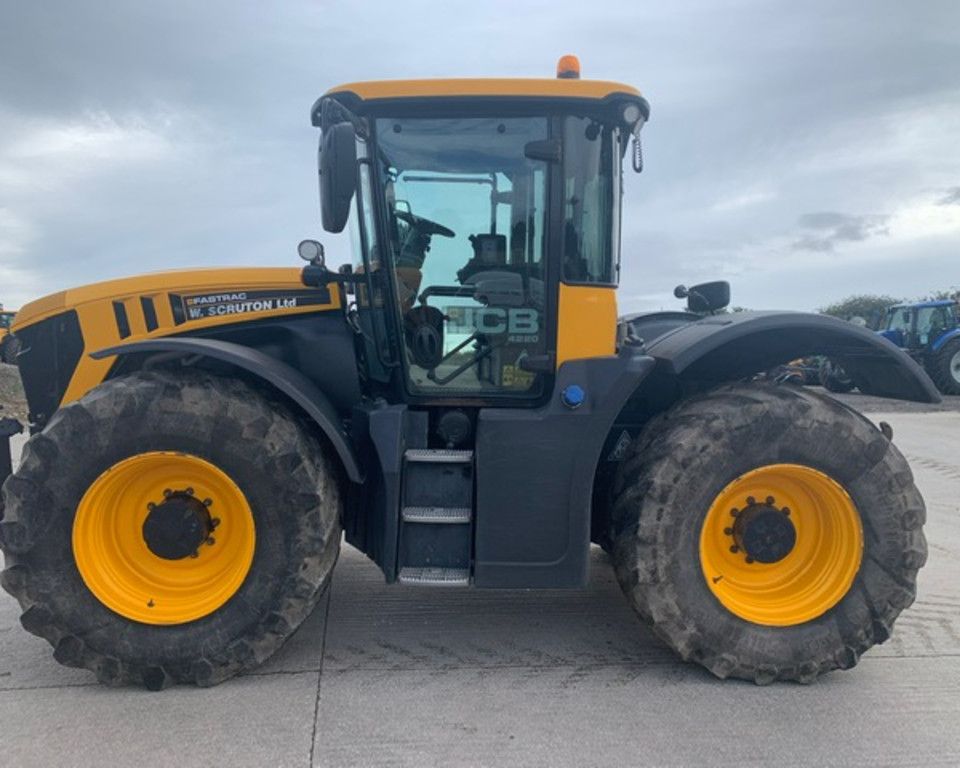 JCB 4220 Fastrac