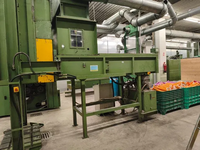 Dabizzi DL 11/40 bale press