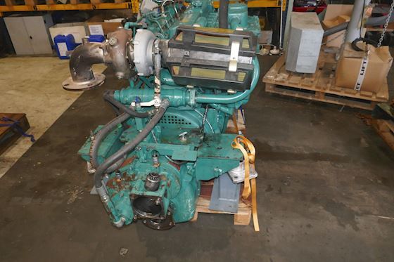 Volvo Penta TAMD71B with Twin Disc MG-5091SC