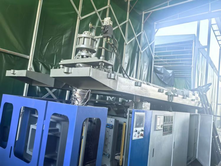 5 Gallon PC Water Bottle 82mm Extrusion Blow Molding Machine