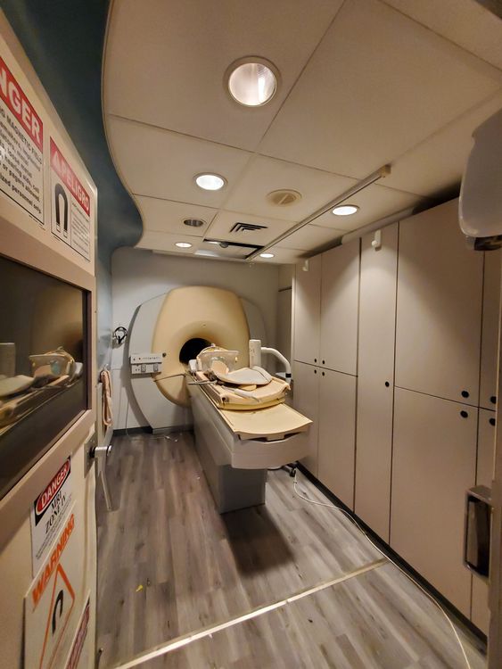 Philips Intera Achieva 1.5T Mobile