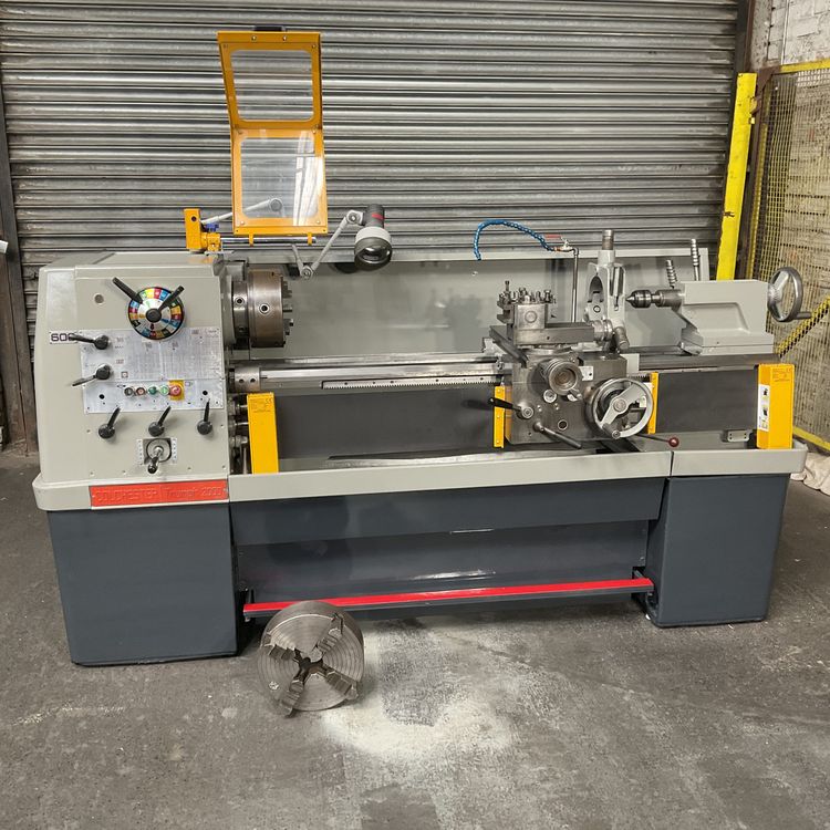 Colchester STRAIGHT BED CENTRE LATHE 2000 rpm TRIUMPH 2000