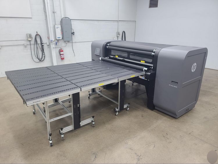 HP Scitex FB550  64 in