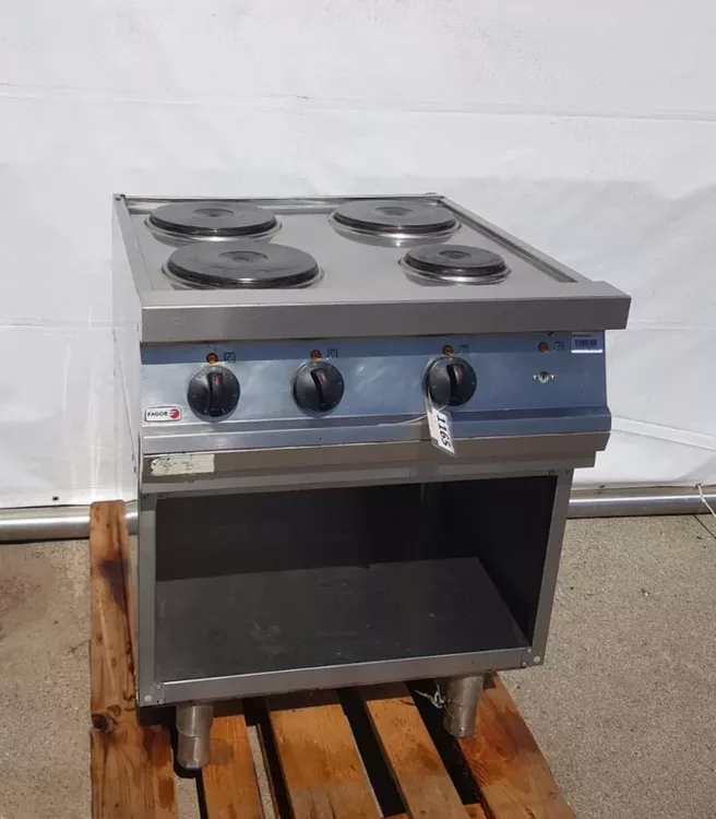 CE 7-40 Stove 2 electric