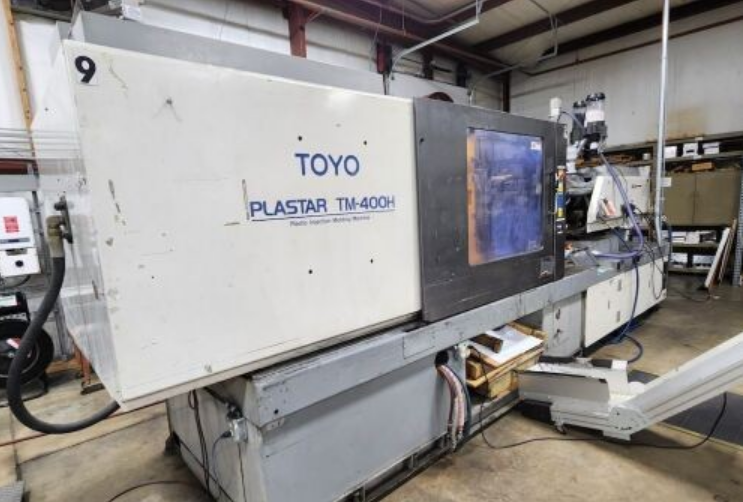 Toyo Injection Molding Machines: Horizontal 400 T