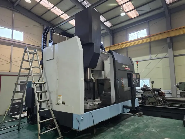 Doosan VTS 1620   Swing diameter: 78.7 in