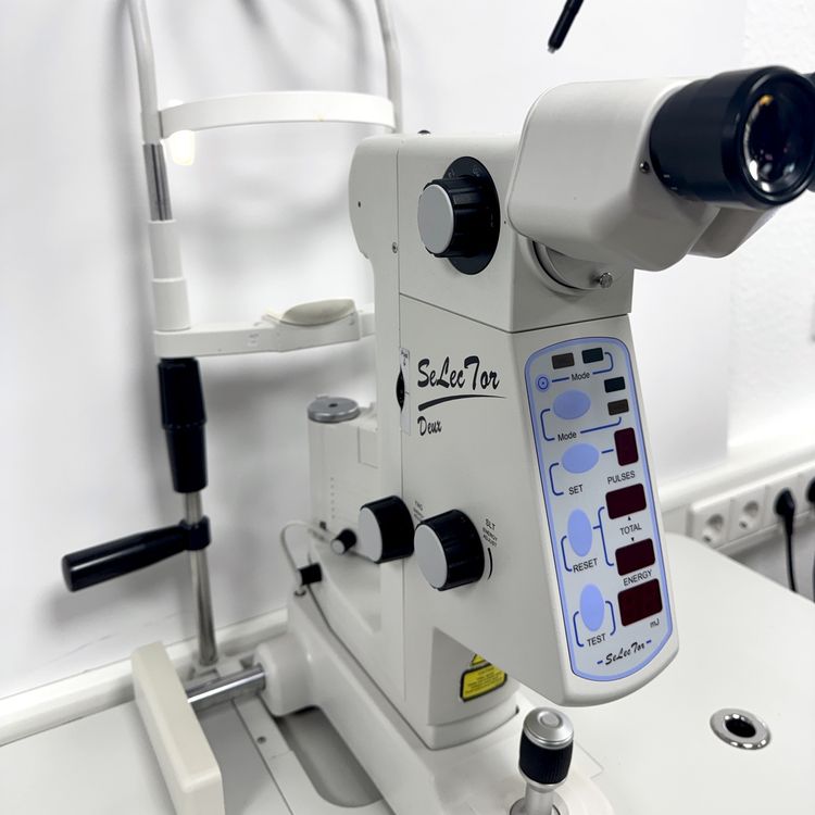 LightMed YAG/SLT laser device