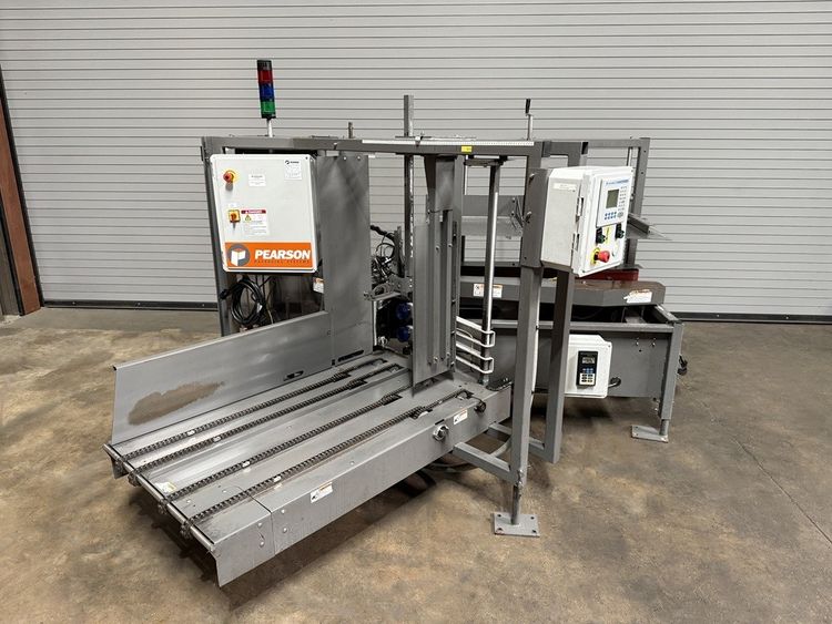 Pearson CE15T, Automatic Case Erector with Bottom Taper