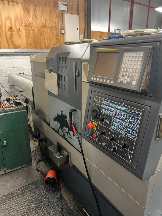 Leadwell FANUC 0i 4500 rpm T6 2 Axis