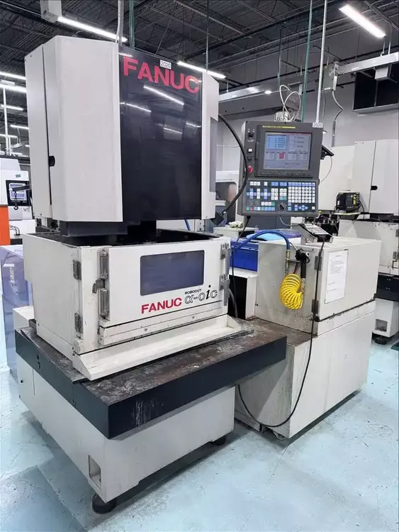 Fanuc A-OIC ROBOCUT WIRE EDM
