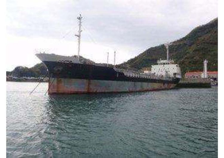 TANKER 2000DWT