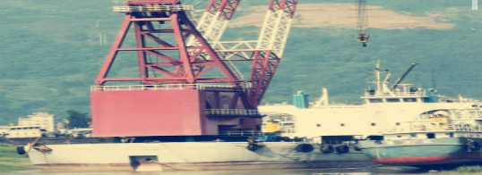 450T Lifting capacity Fully Revolving Floating Crane