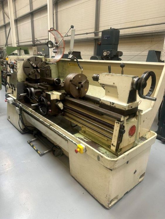 Colchester Gap Bed Centre Lathe 1400 rpm Mastiff 1400 x 60