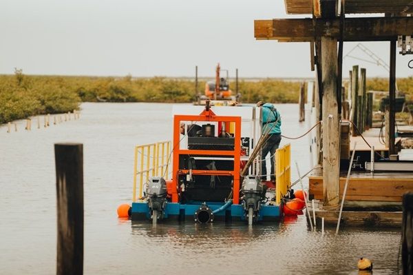 Ellicott Mudcat Horizontal Cutter Dredge