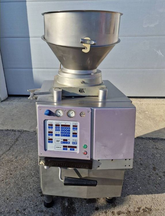 Handtmann VF 80, Vacuum filler